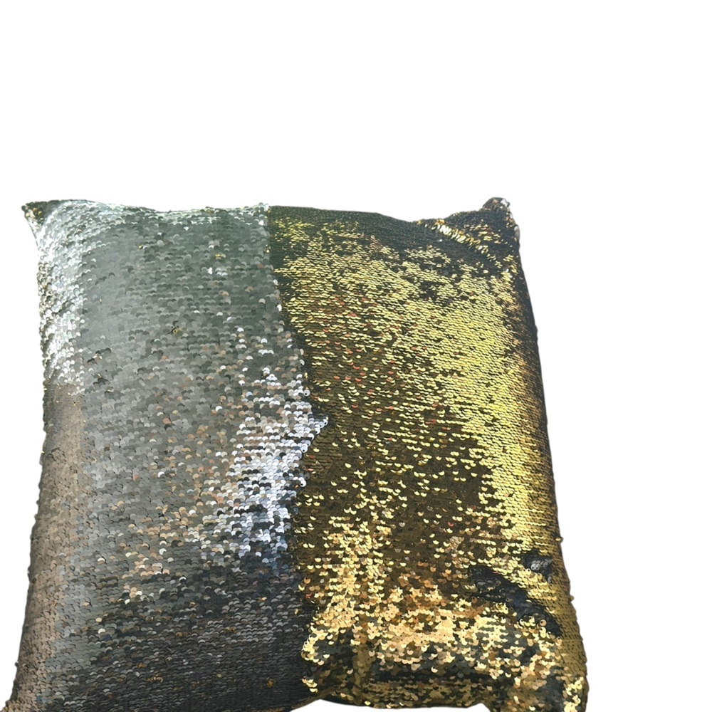 Aviva Stanoff Silver/Gold Sequin Silk Pillow 18x18 NWOT